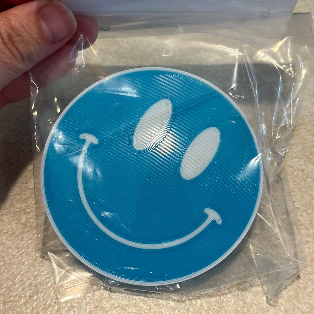 Bogg bag charm 90s smile smiley face